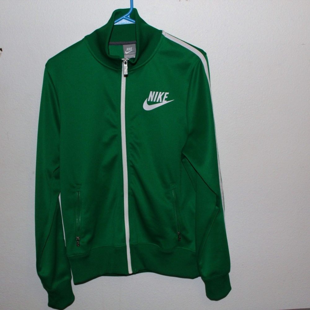 NIKE TRACK JACKET